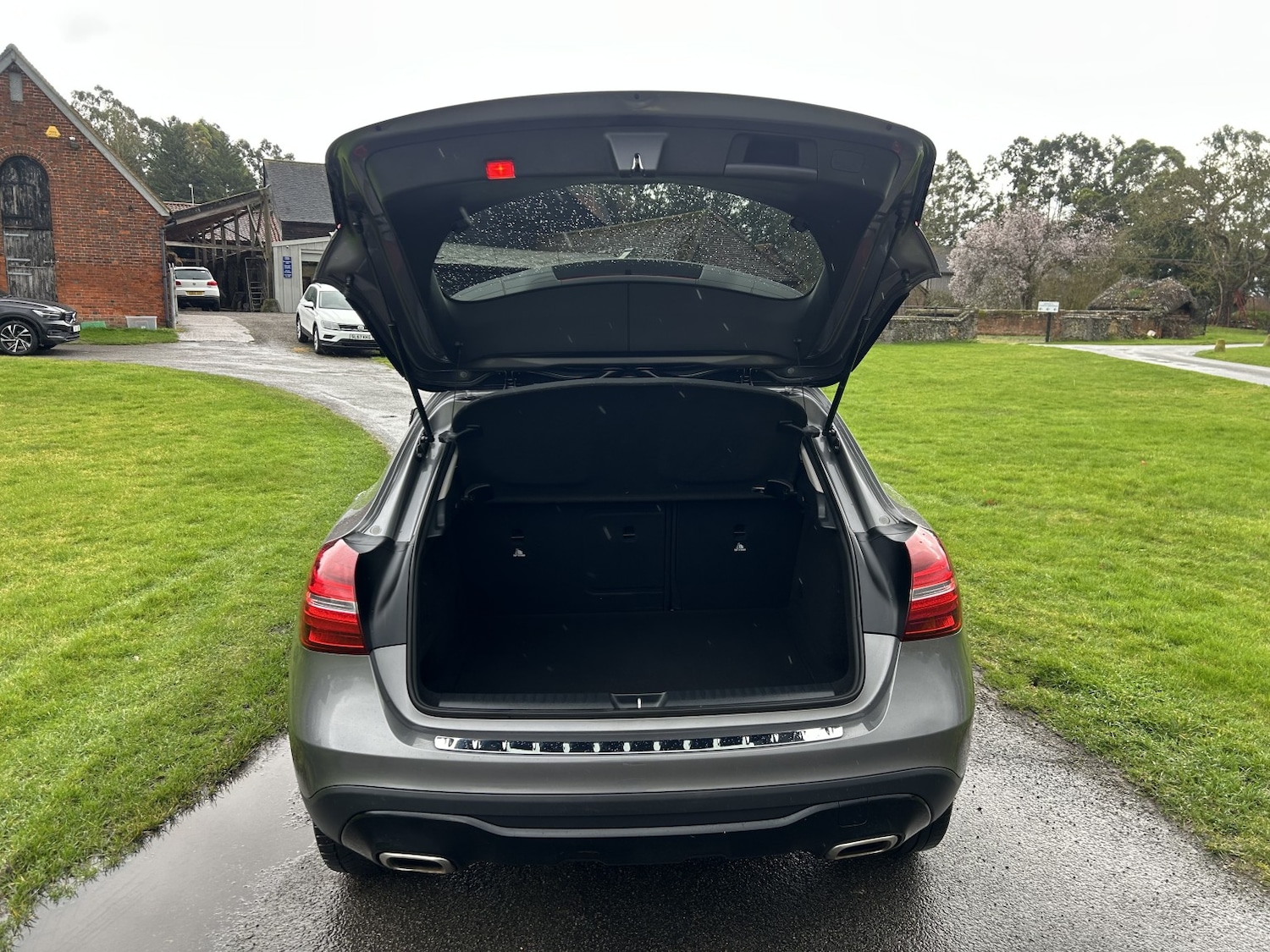 Used Mercedes-Benz GLA 2018 for sale - 77707282: Photo 24