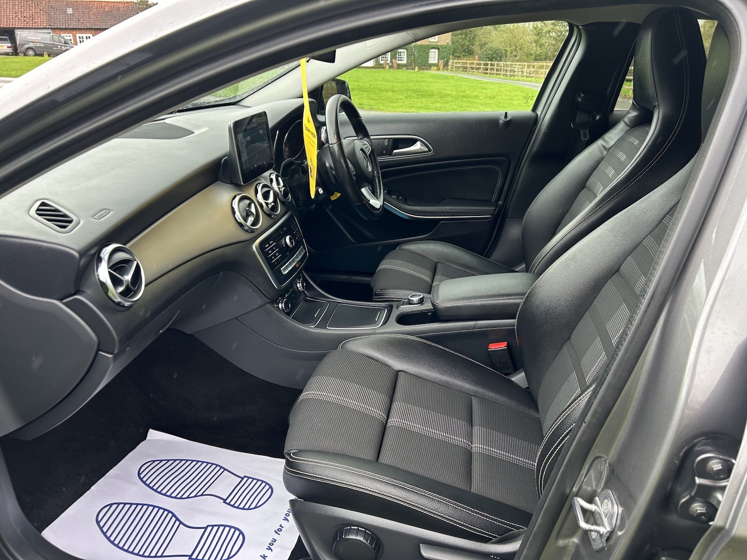 Used Mercedes-Benz GLA 2018 for sale - 77707282: Photo 29