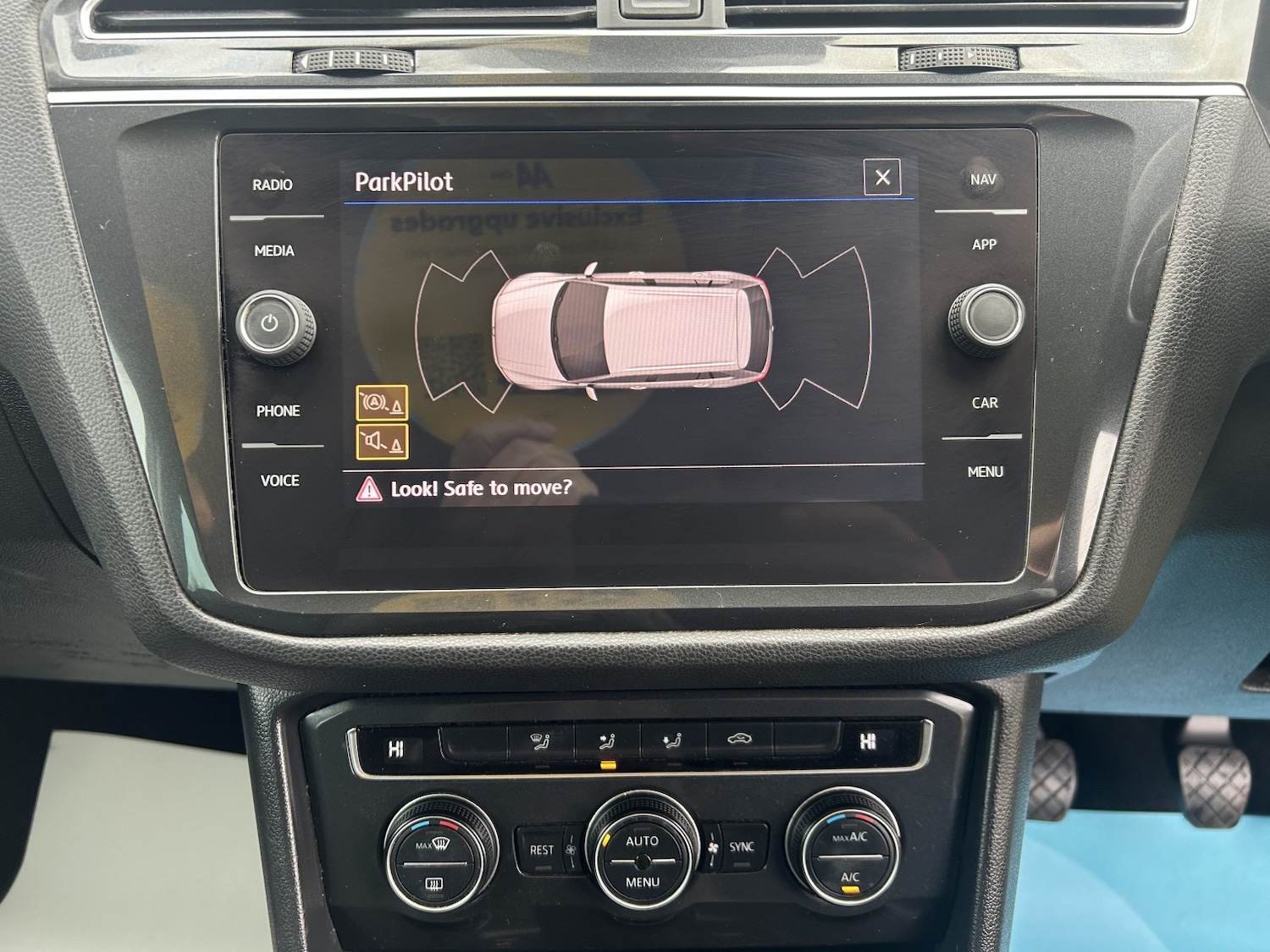 Used Volkswagen Tiguan 2018 for sale - 77129673: Photo 11