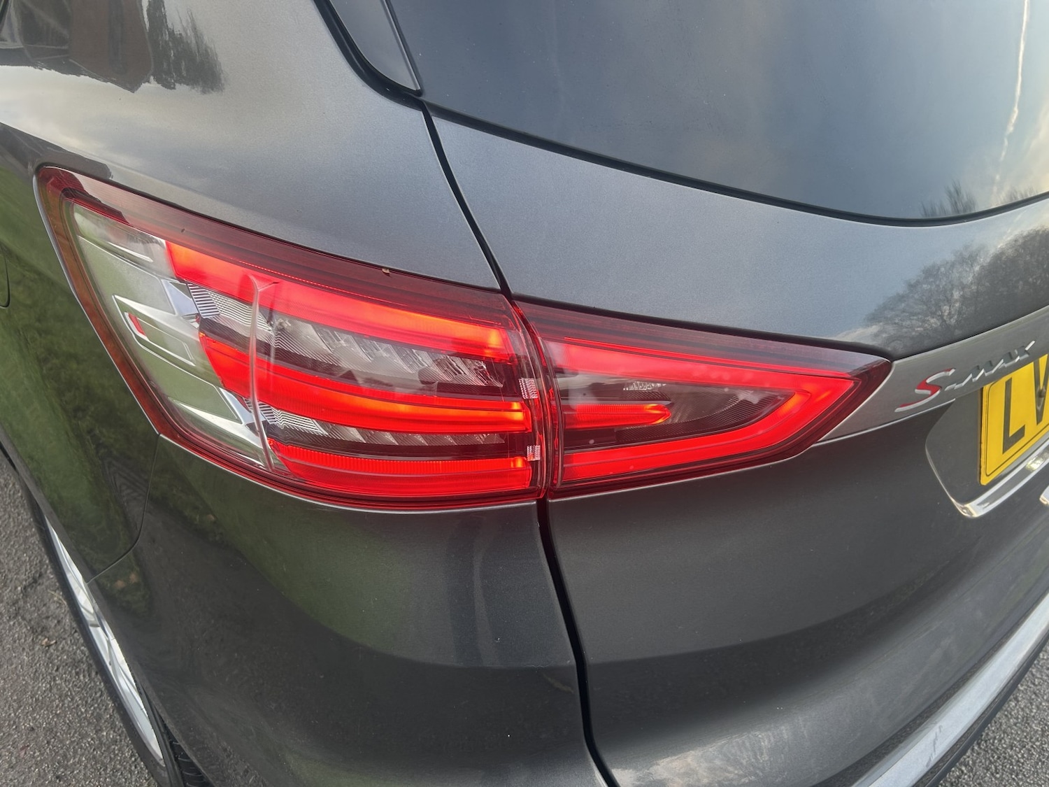 Used Ford S-Max 2016 for sale - 77027952: Photo 25