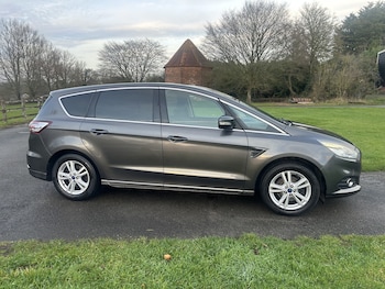 Used Ford S-Max 2016 for sale - 77027952: Photo