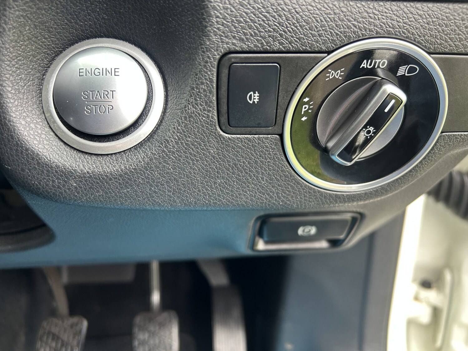 Used Mercedes-Benz A-Class 2018 for sale - 77864904: Photo 16