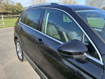 Used Volkswagen Tiguan 2019 for sale - 78414860: Photo