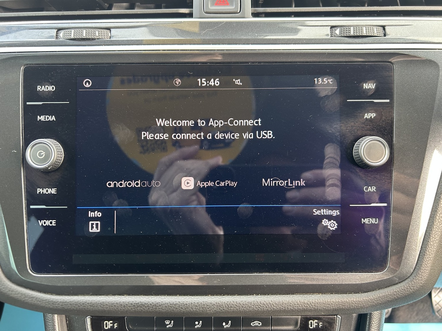 Used Volkswagen Tiguan 2018 for sale - 77973705: Photo 11