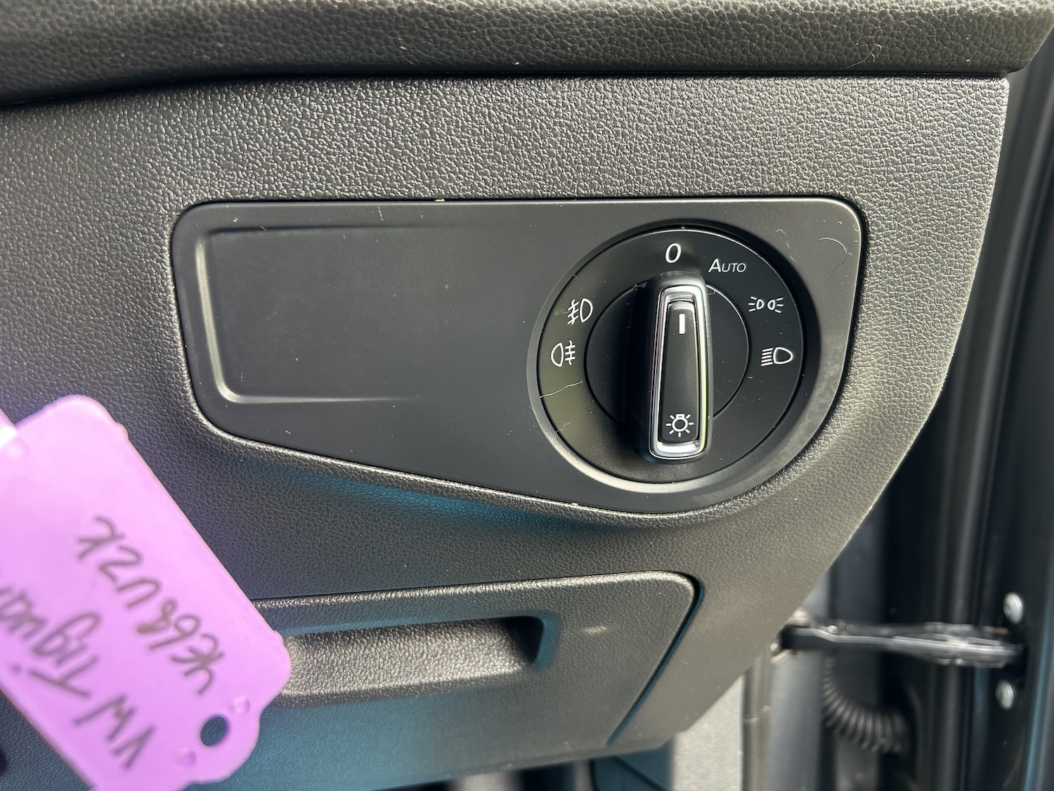 Used Volkswagen Tiguan 2018 for sale - 77973705: Photo 17