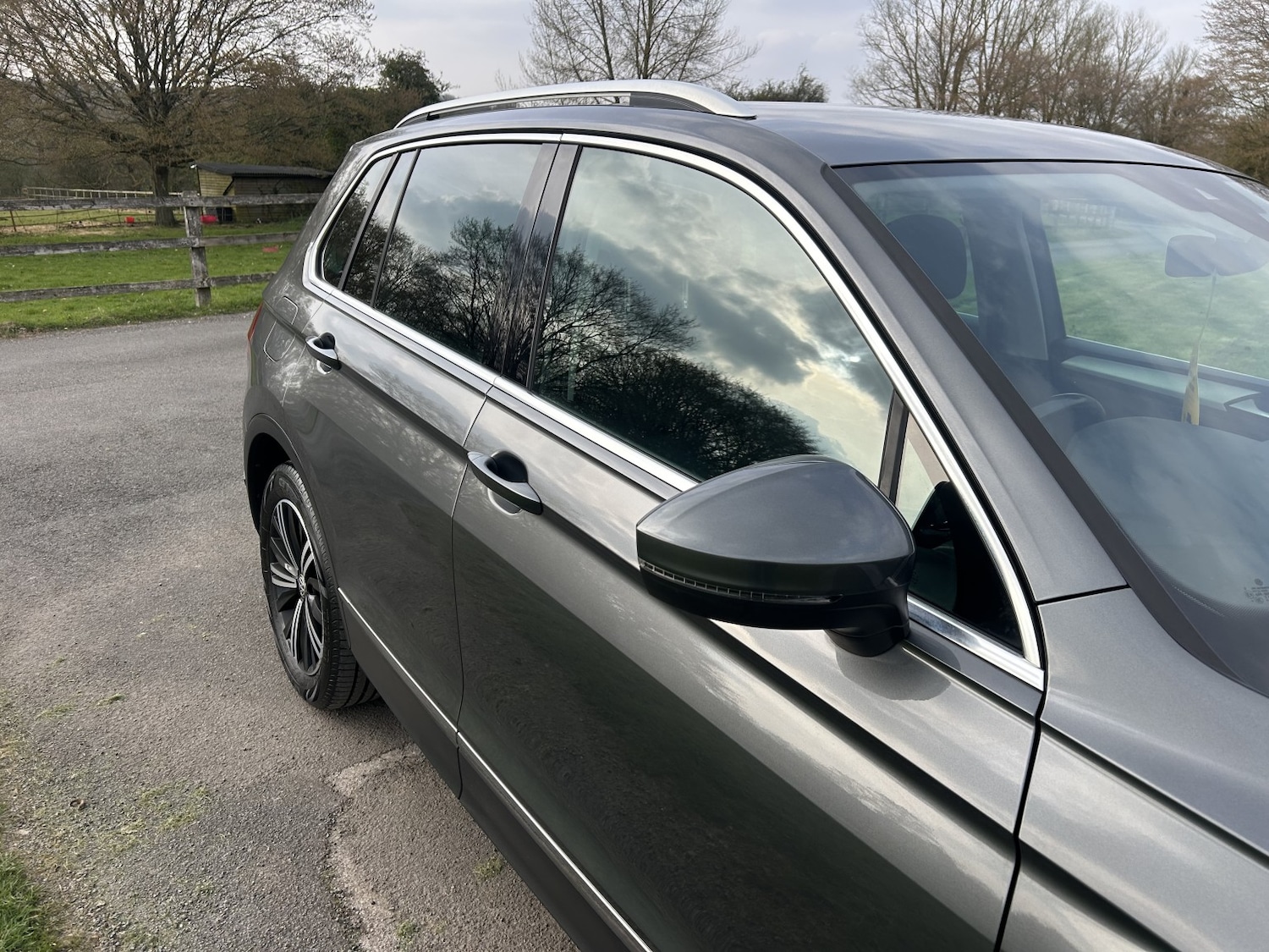 Used Volkswagen Tiguan 2018 for sale - 77973705: Photo 2