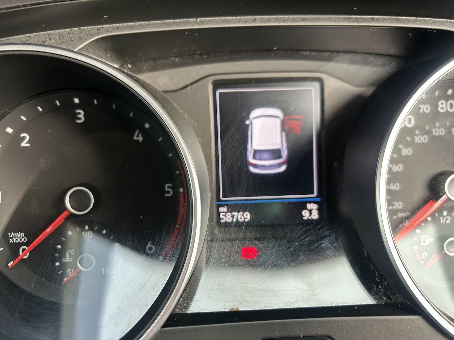 Used Volkswagen Tiguan 2018 for sale - 77973705: Photo 6