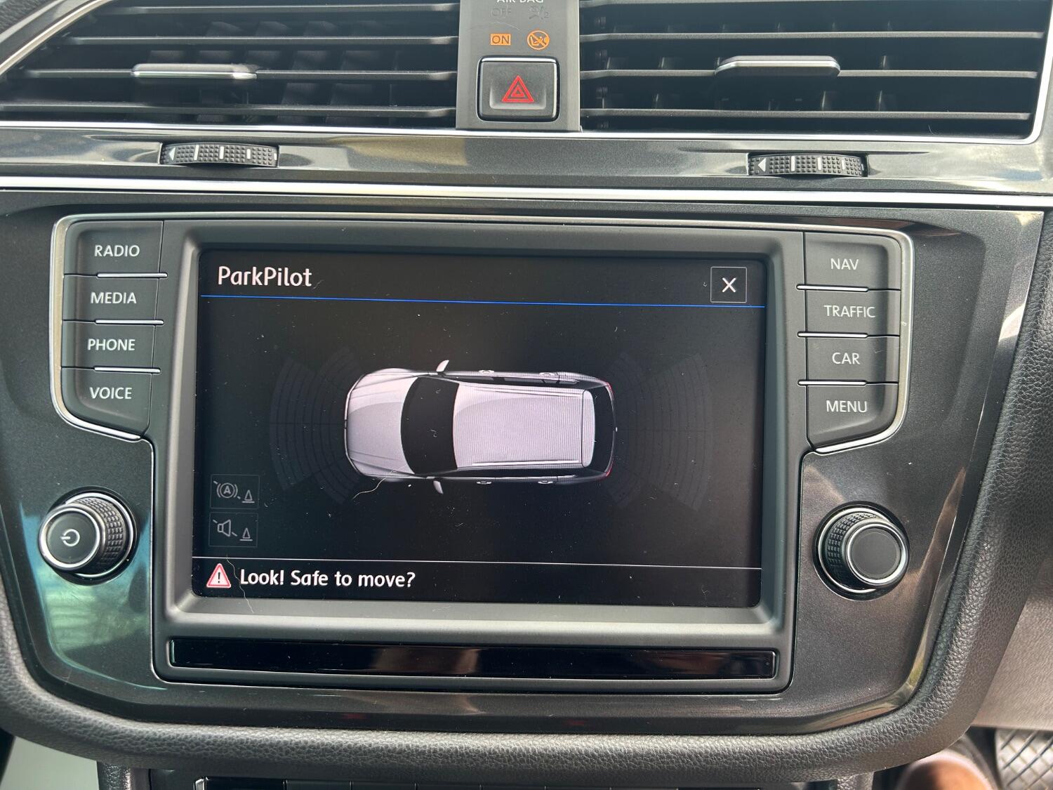 Used Volkswagen Tiguan 2016 for sale - 76662807: Photo 11