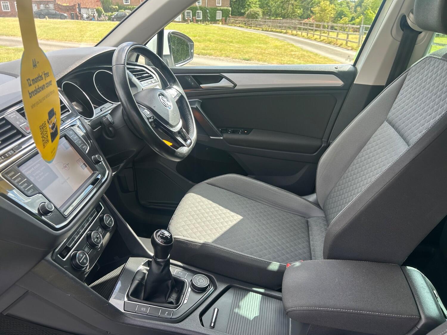 Used Volkswagen Tiguan 2016 for sale - 76662807: Photo 29