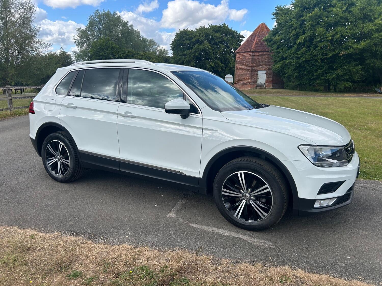 Used Volkswagen Tiguan 2016 for sale - 76662807: Photo 3