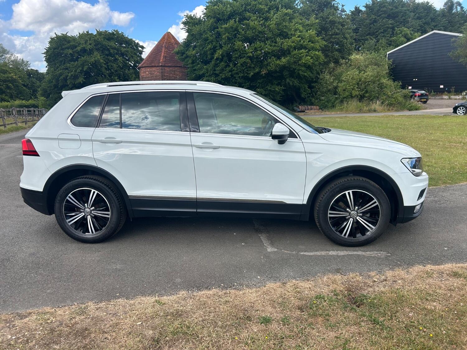 Used Volkswagen Tiguan 2016 for sale - 76662807: Photo 4