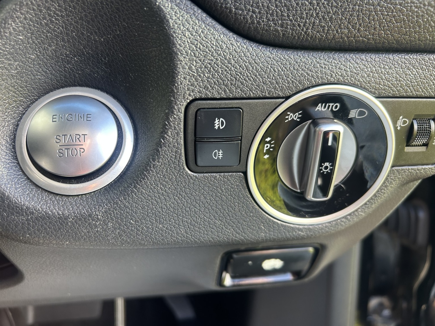 Used Mercedes-Benz GLA 2018 for sale - 77438385: Photo 15