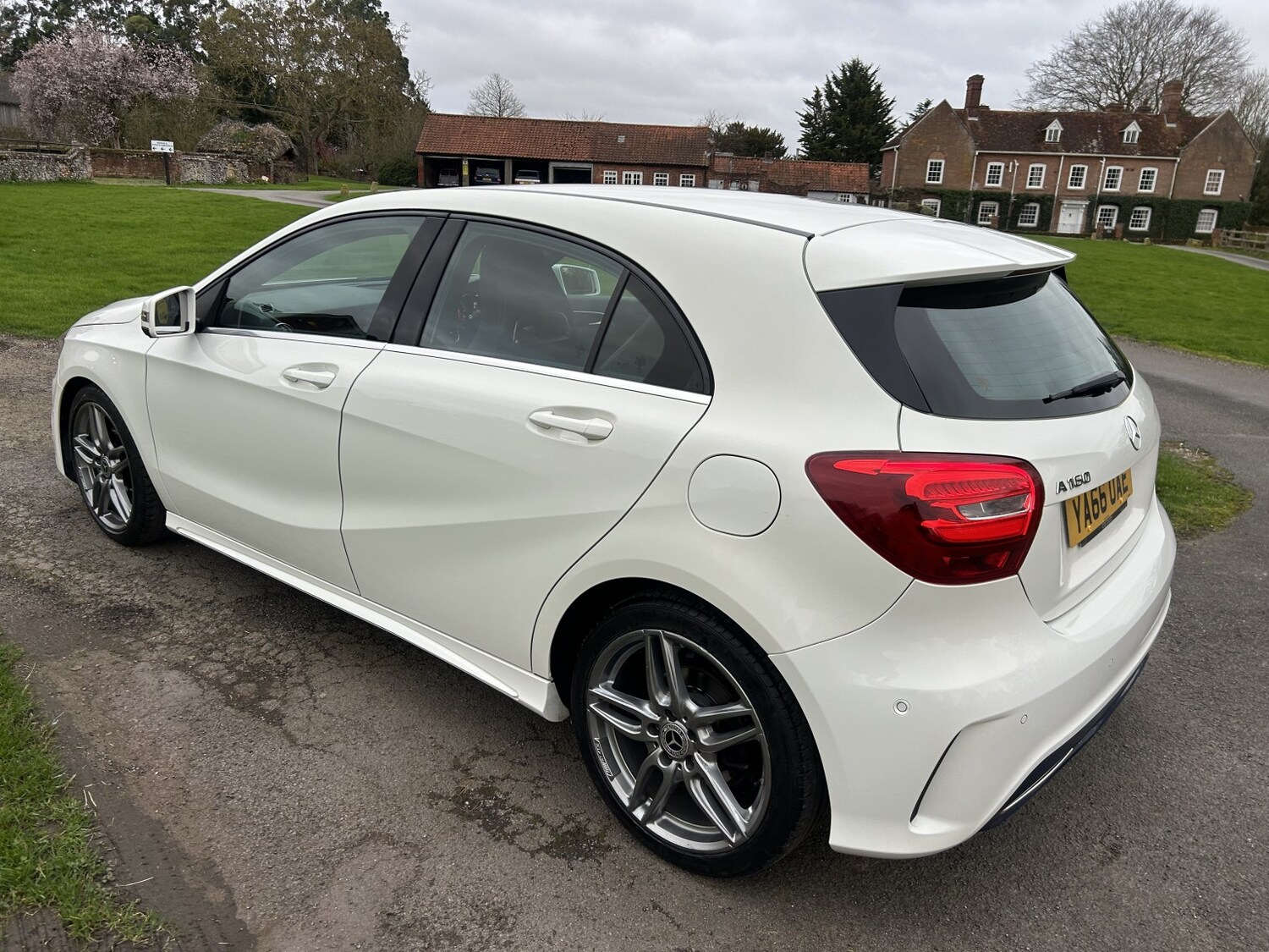 Used Mercedes-Benz A-Class 2017 for sale - 77864911: Photo 24
