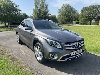 Used Mercedes-Benz GLA 2019 for sale - 78987180: Photo