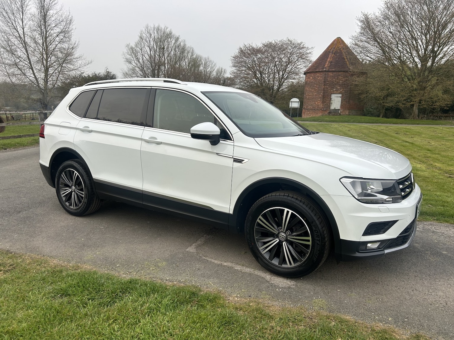 Used Volkswagen Tiguan Allspace 2019 for sale - 77991763: Photo 3