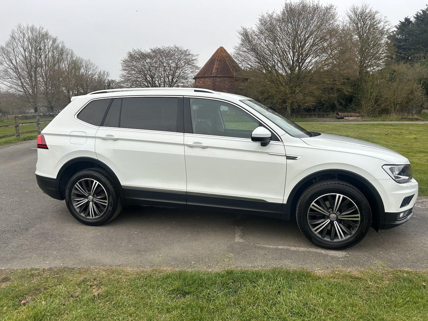 Used Volkswagen Tiguan Allspace 2019 for sale - 77991763: Photo 4