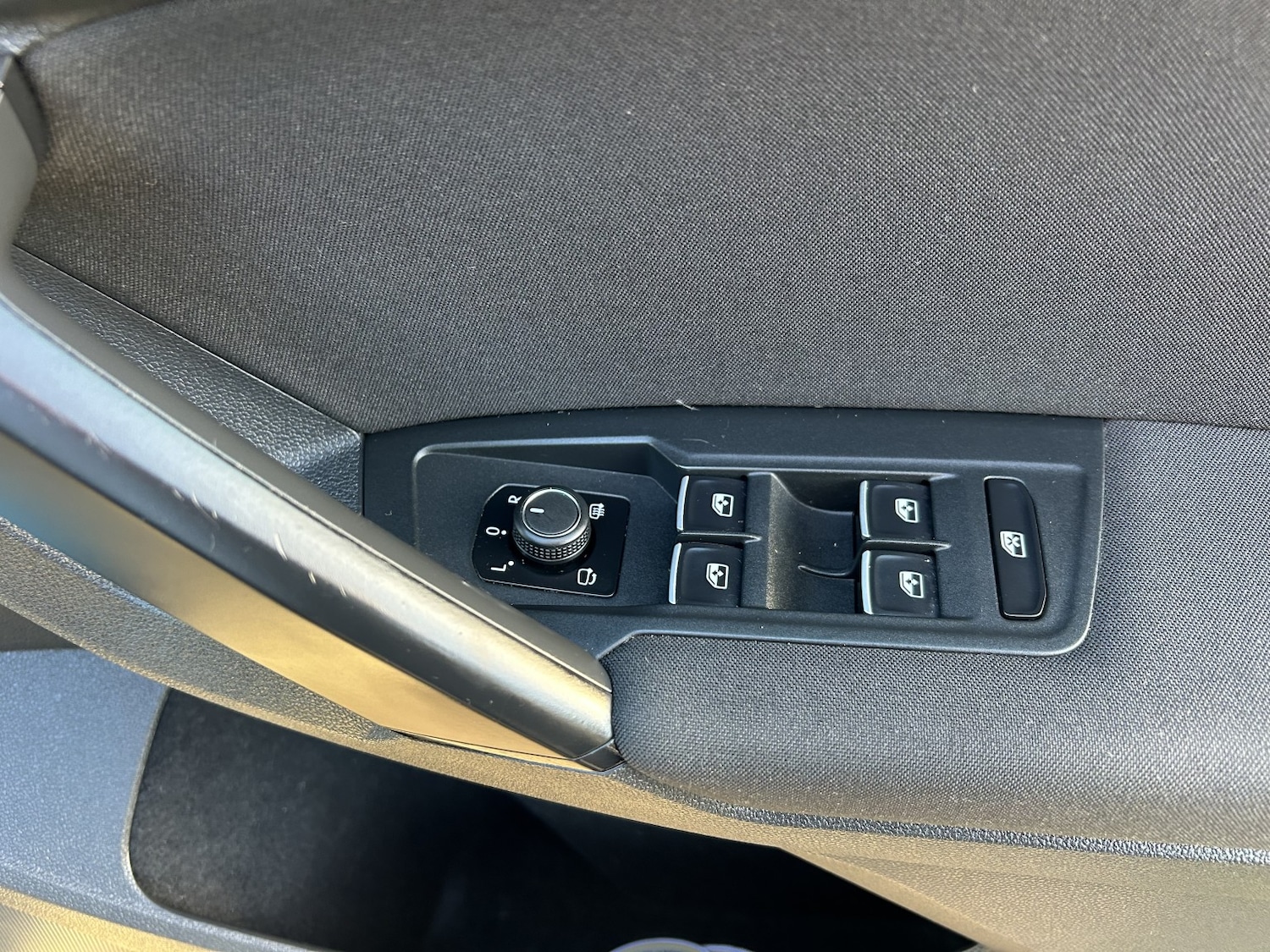 Used Volkswagen Tiguan 2018 for sale - 77014802: Photo 17