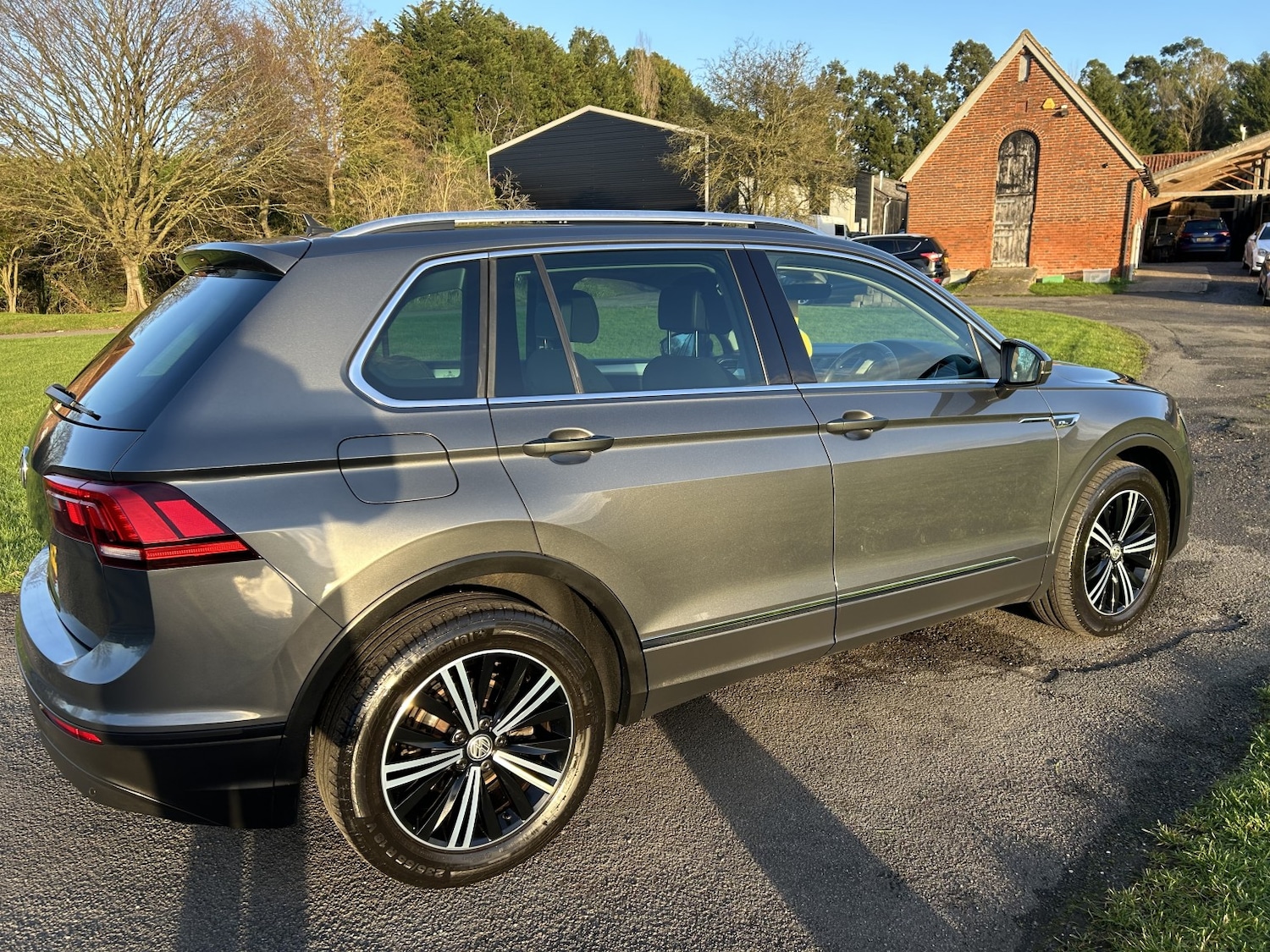 Used Volkswagen Tiguan 2018 for sale - 77014802: Photo 18