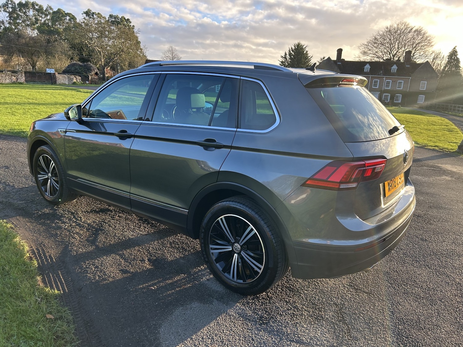 Used Volkswagen Tiguan 2018 for sale - 77014802: Photo 24