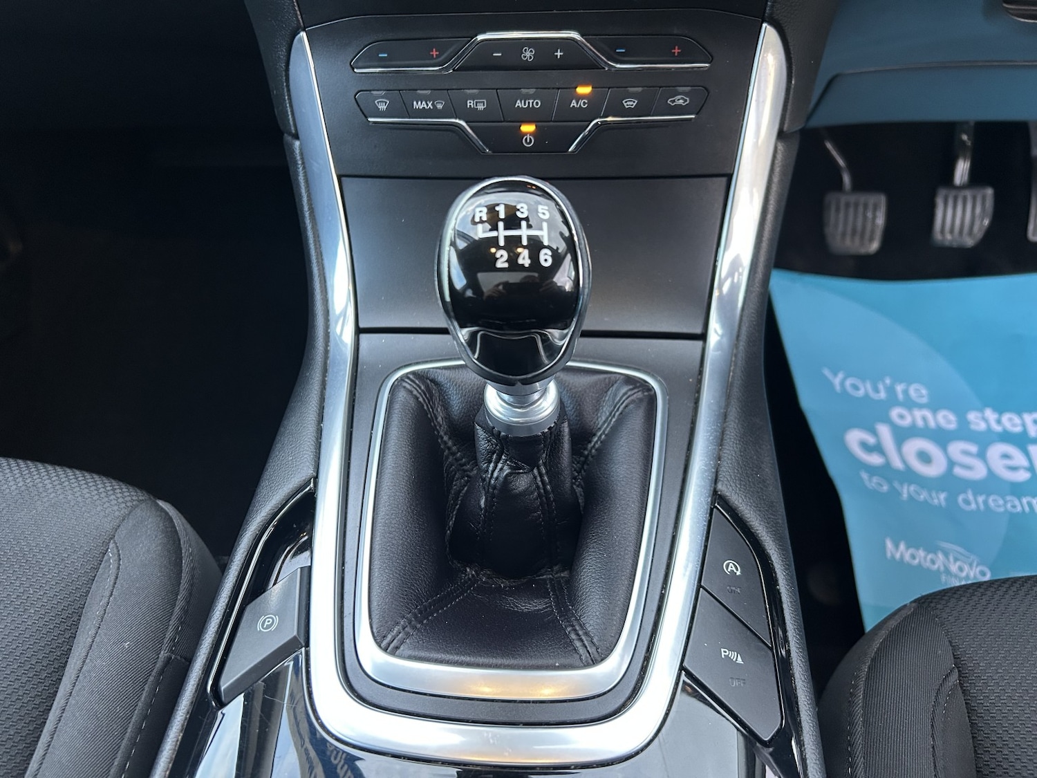 Used Ford S-Max 2015 for sale - 76741371: Photo 14