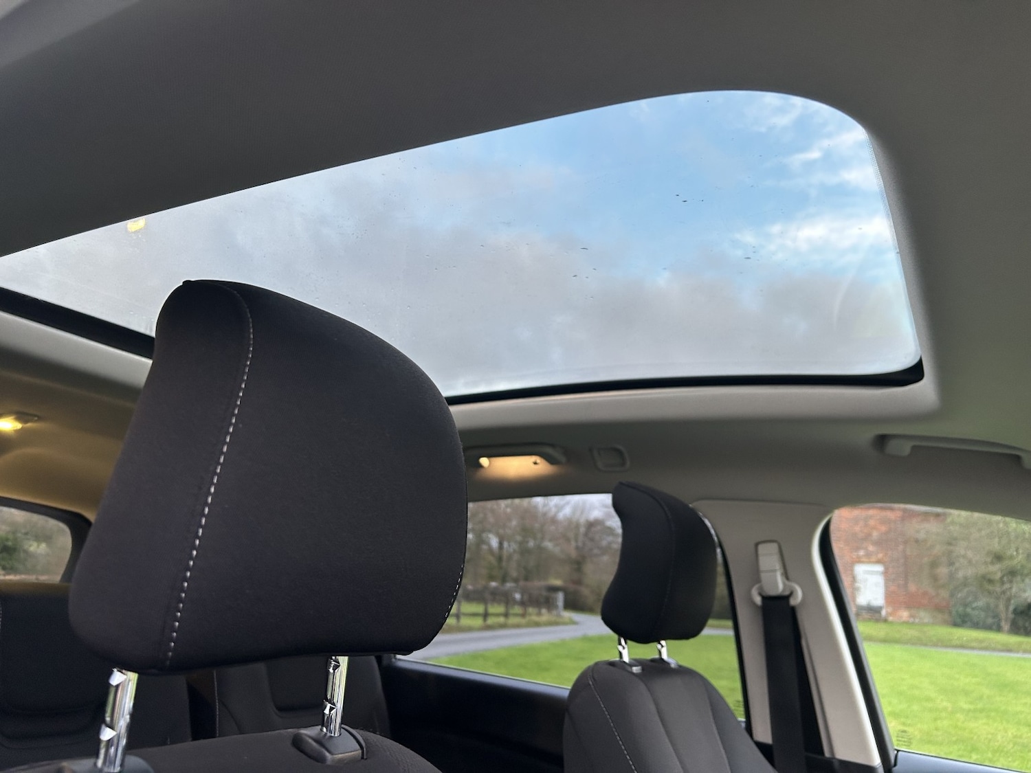 Used Ford S-Max 2015 for sale - 76741371: Photo 15