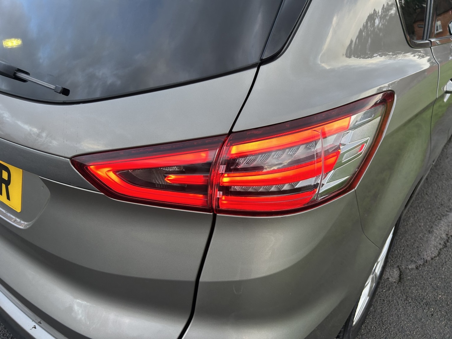 Used Ford S-Max 2015 for sale - 76741371: Photo 20