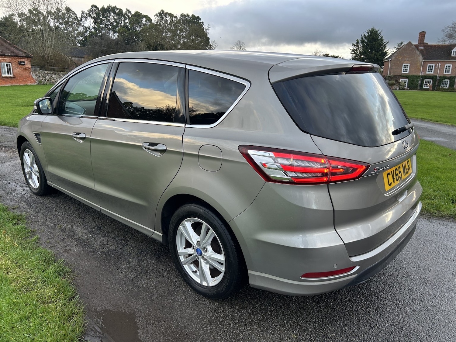 Used Ford S-Max 2015 for sale - 76741371: Photo 23