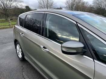 Used Ford S-Max 2015 for sale - 76741371: Photo