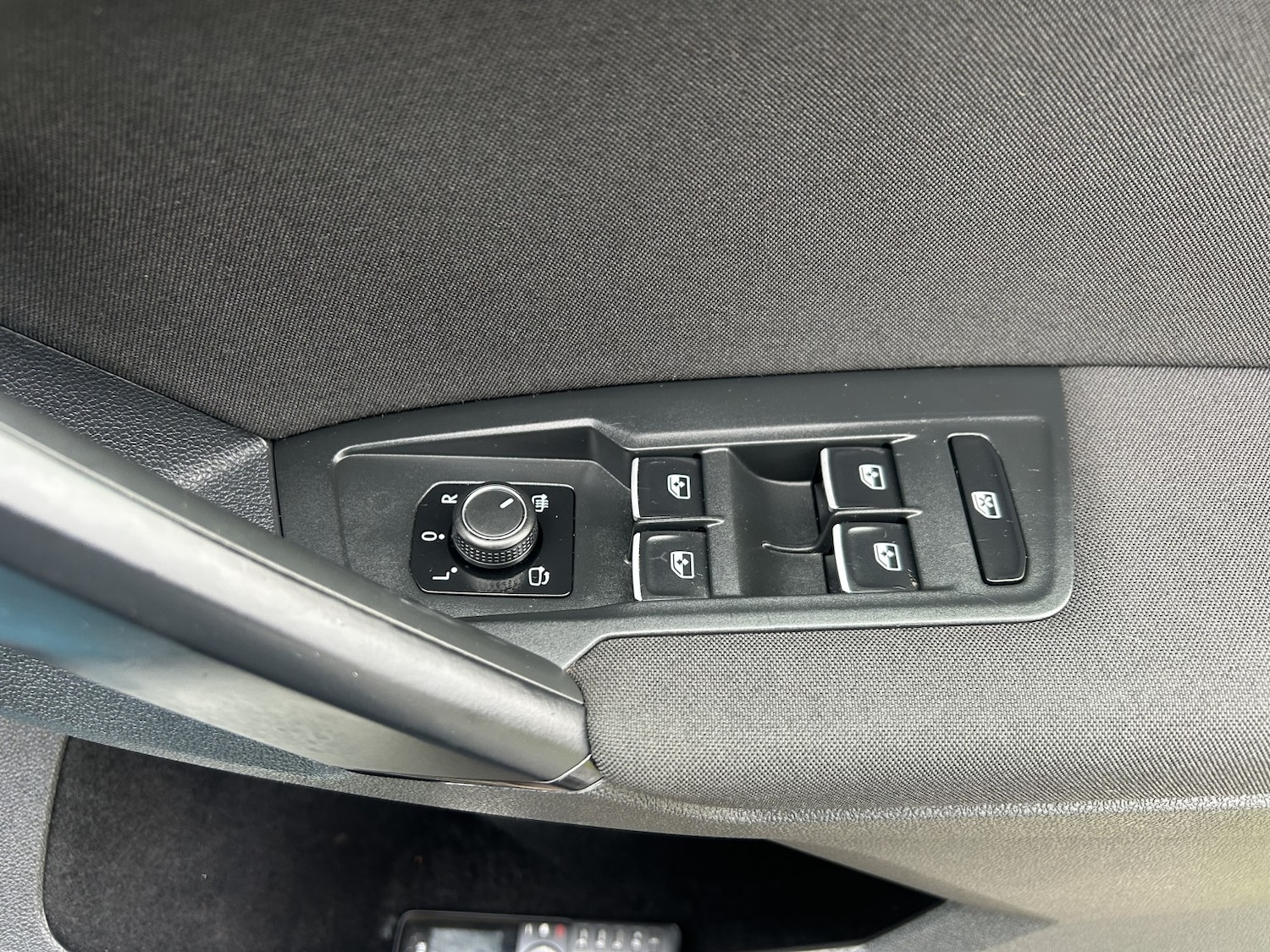 Used Volkswagen Tiguan 2018 for sale - 77482298: Photo 17