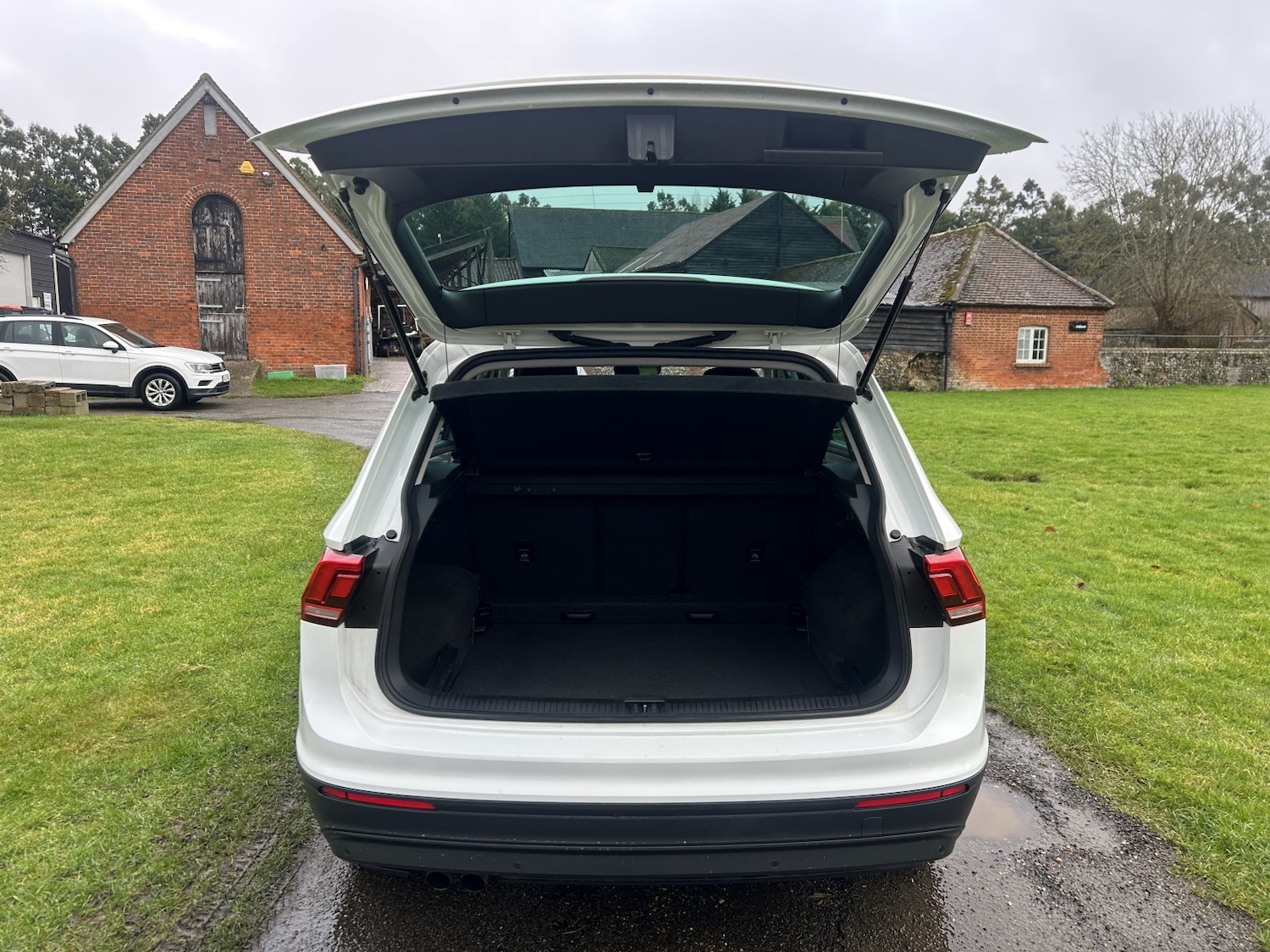 Used Volkswagen Tiguan 2018 for sale - 77482298: Photo 23