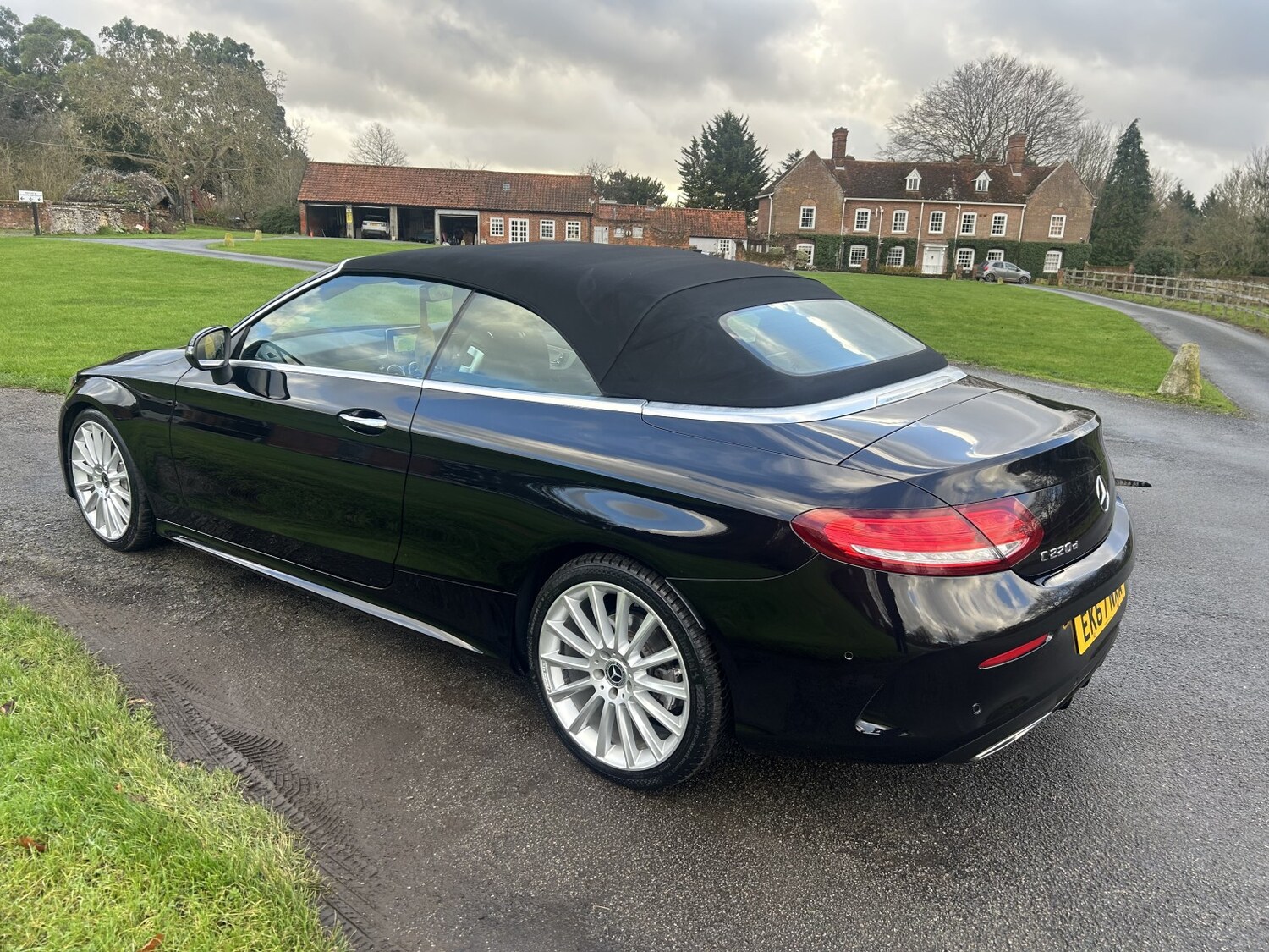 Used Mercedes-Benz C Class 2017 for sale - 76877568: Photo 24