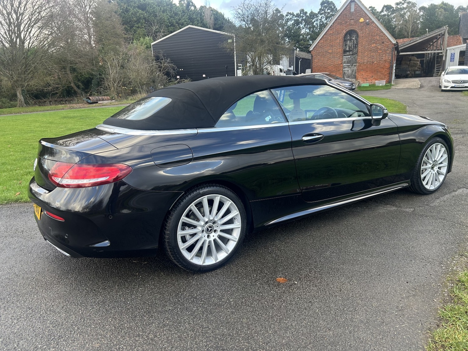 Used Mercedes-Benz C Class 2017 for sale - 76877568: Photo 9