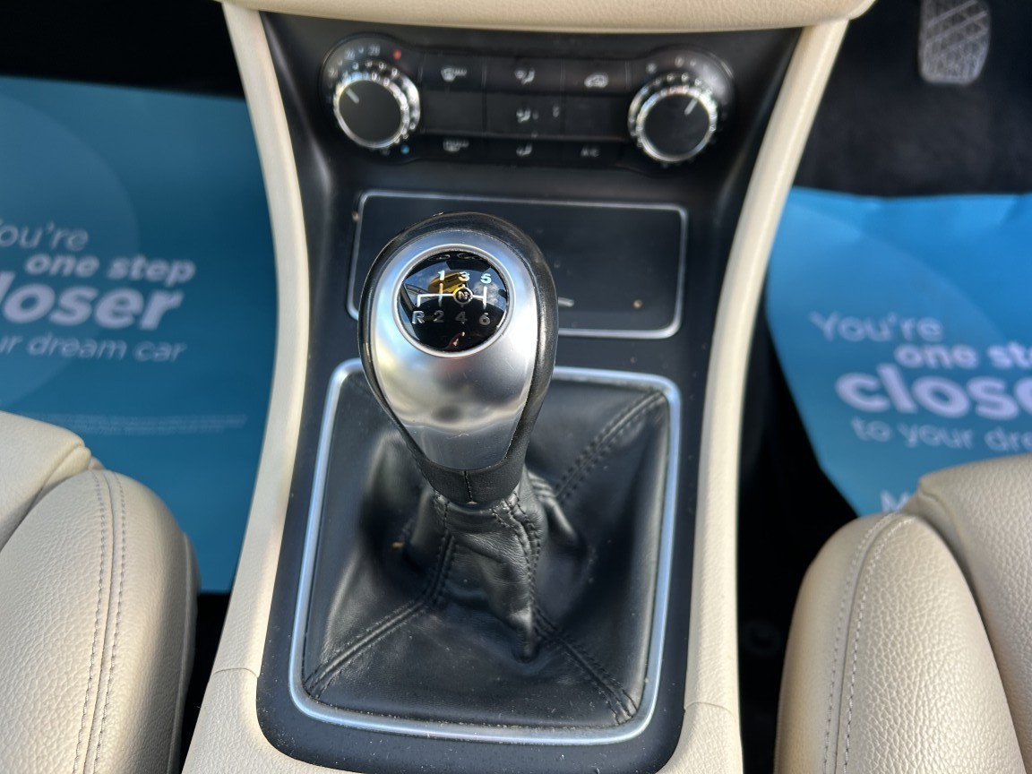 Used Mercedes-Benz GLA 2018 for sale - 77167805: Photo 15