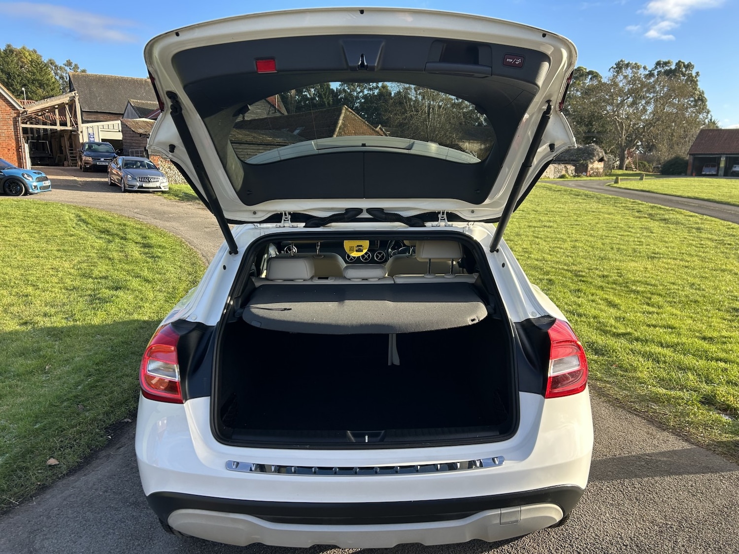 Used Mercedes-Benz GLA 2018 for sale - 77167805: Photo 21