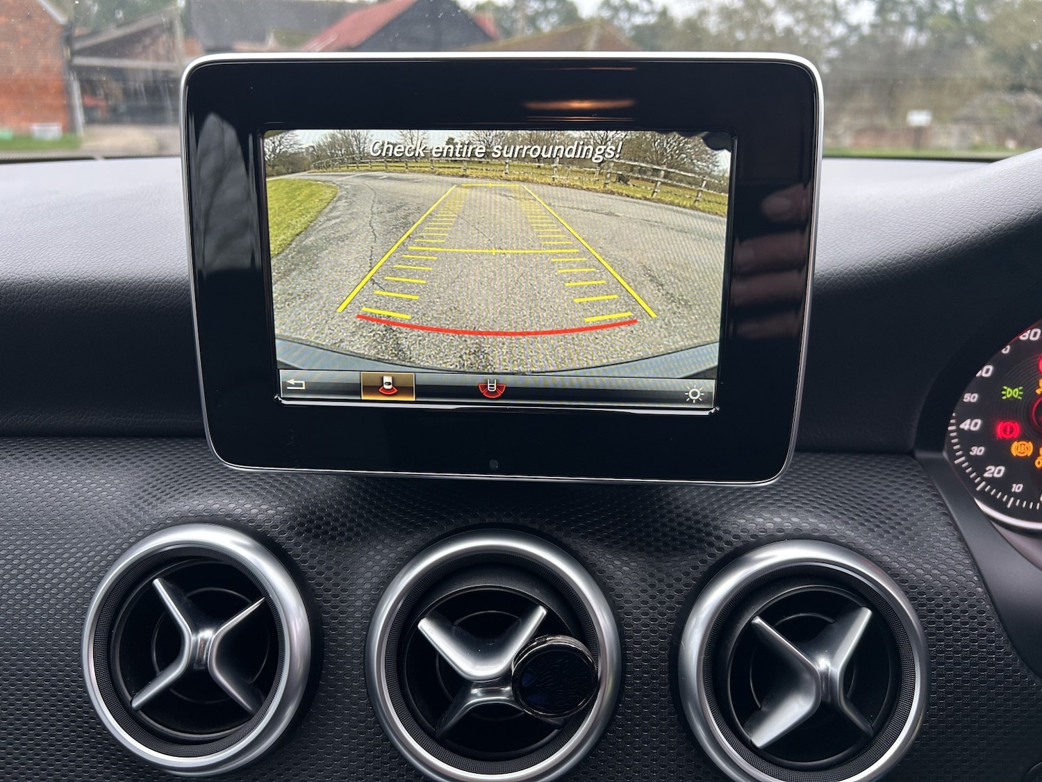 Used Mercedes-Benz A-Class 2016 for sale - 77069107: Photo 10