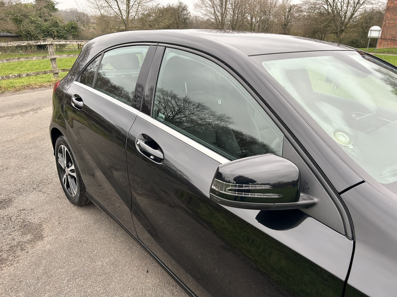 Used Mercedes-Benz A-Class 2016 for sale - 77069107: Photo 2