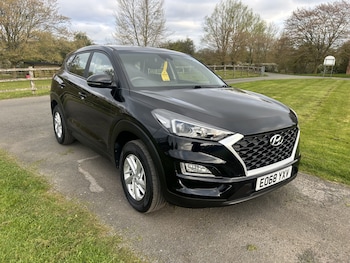 Hyundai TUCSON feature image