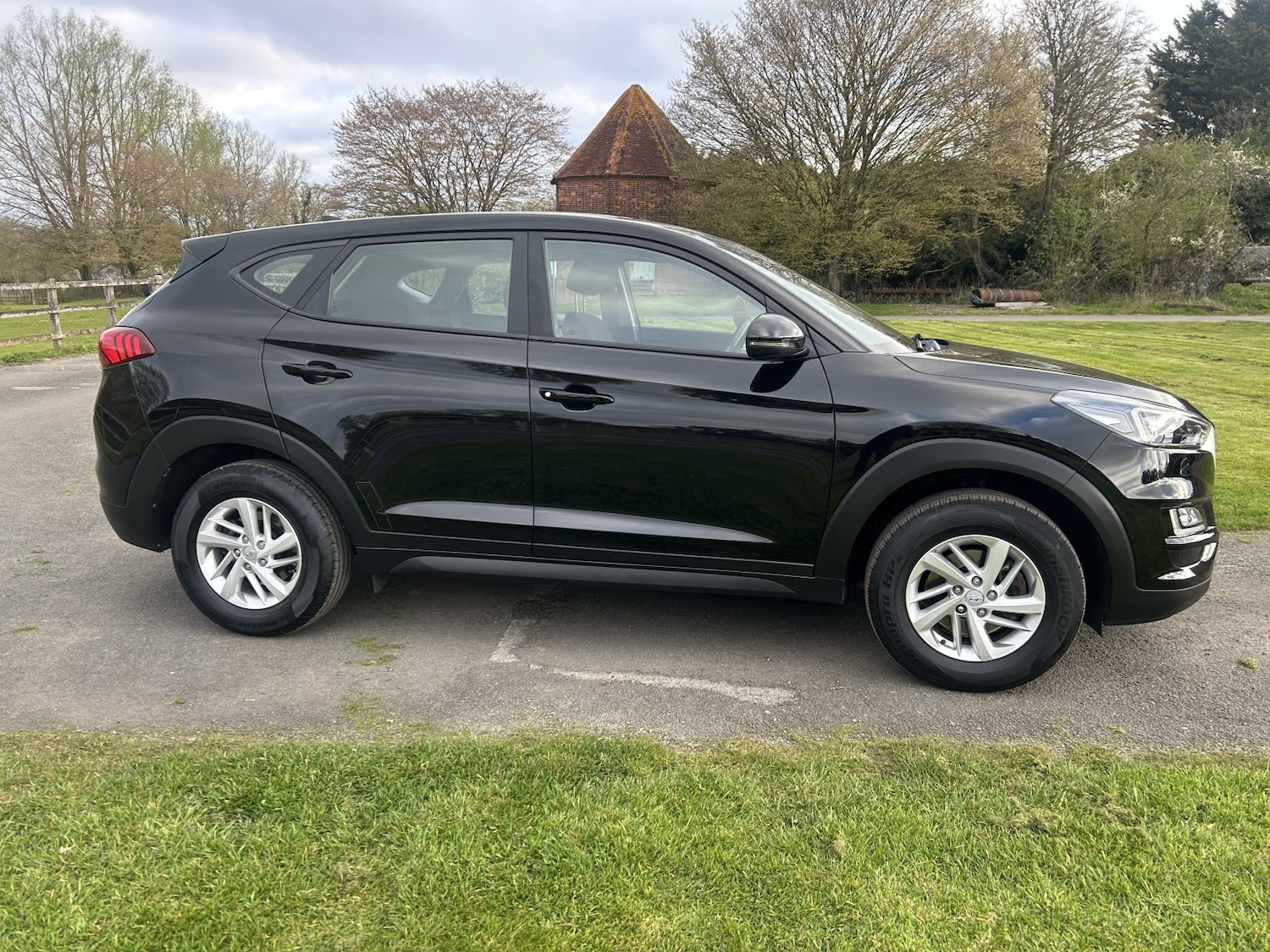 Used Hyundai TUCSON 2018 for sale - 78112131: Photo 4