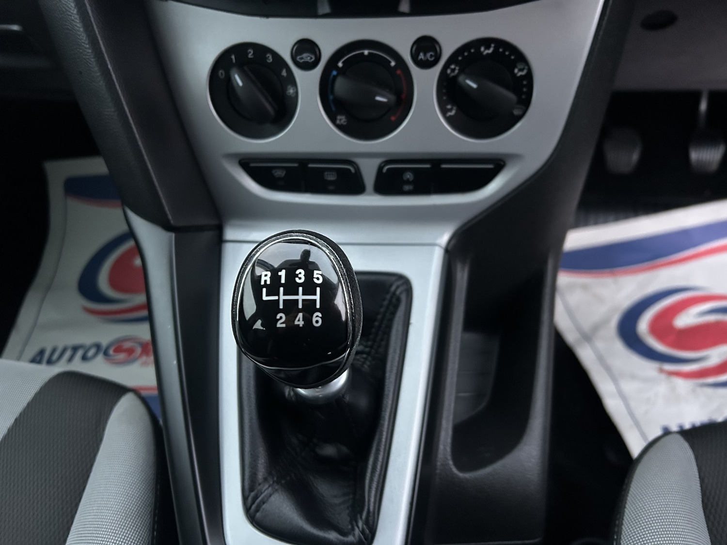 Used Ford Focus 2013 for sale - 77033107: Photo 10