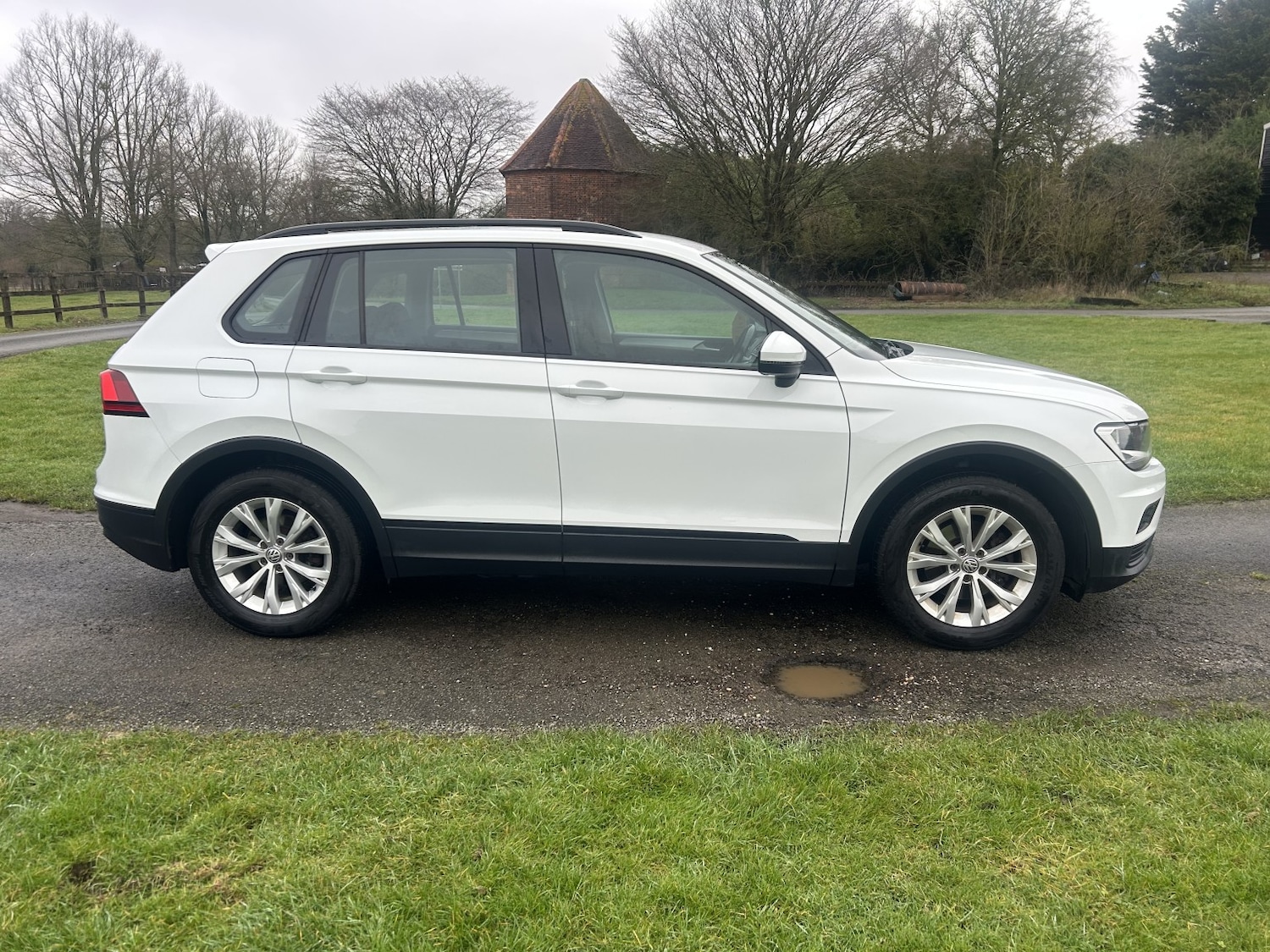 Used Volkswagen Tiguan 2017 for sale - 77483701: Photo 4