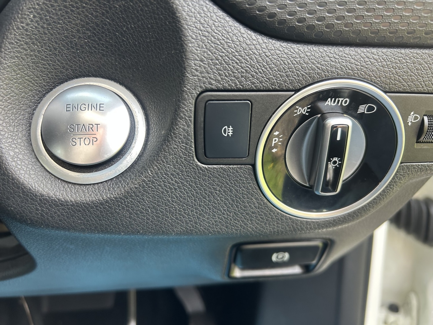 Used Mercedes-Benz A-Class 2017 for sale - 76662752: Photo 18