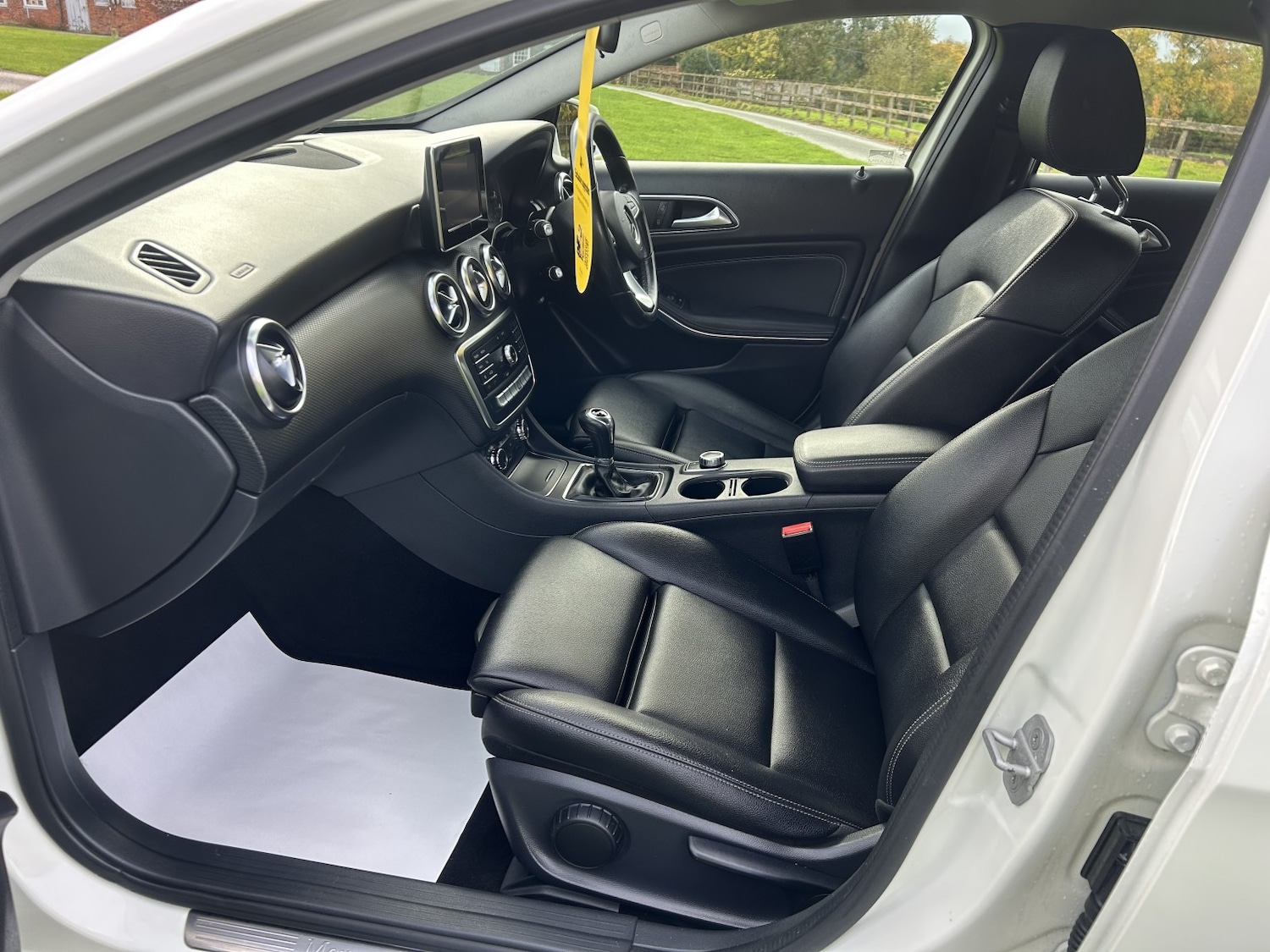 Used Mercedes-Benz A-Class 2017 for sale - 76662752: Photo 30