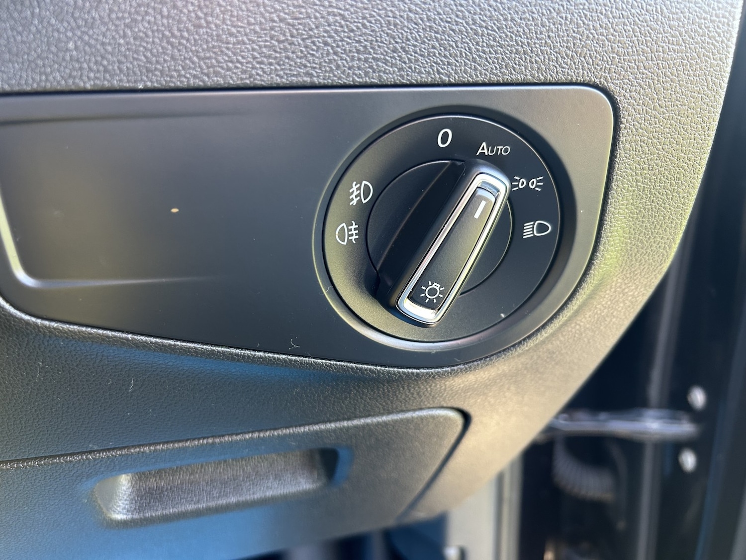 Used Volkswagen Tiguan 2018 for sale - 77735651: Photo 16