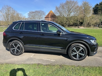 Used Volkswagen Tiguan 2018 for sale - 77735651: Photo