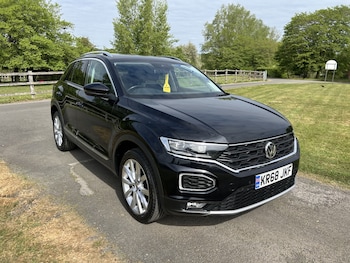 Used Volkswagen T-Roc 2018 for sale - 78489163: Photo