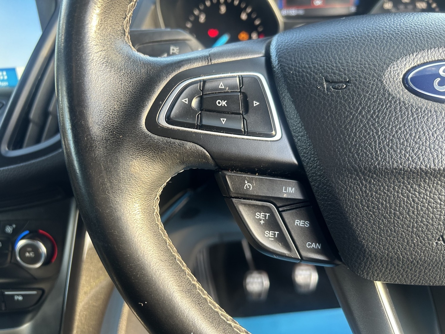 Used Ford Kuga 2017 for sale - 77228229: Photo 12