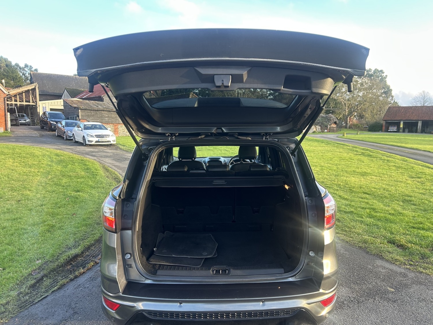 Used Ford Kuga 2017 for sale - 77228229: Photo 21