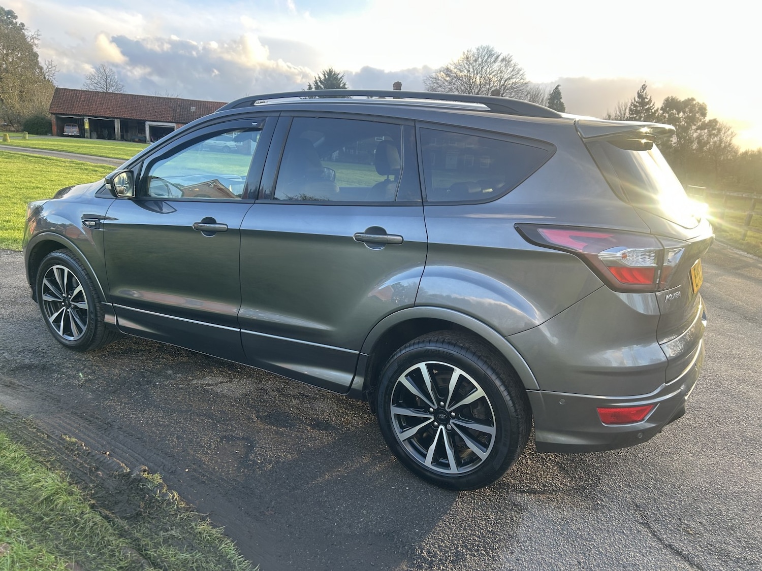 Used Ford Kuga 2017 for sale - 77228229: Photo 23