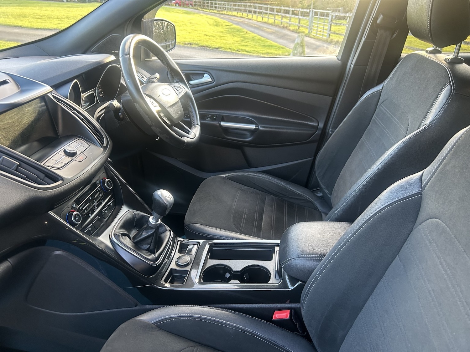 Used Ford Kuga 2017 for sale - 77228229: Photo 26