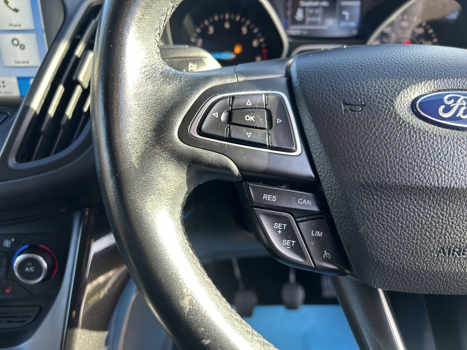 Used Ford Kuga 2018 for sale - 76741399: Photo 11